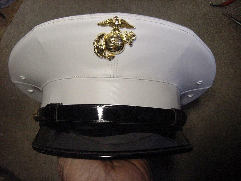 USMC Marine Corps Dress Uniform White Visor Hat With EGA Badge Size 7 