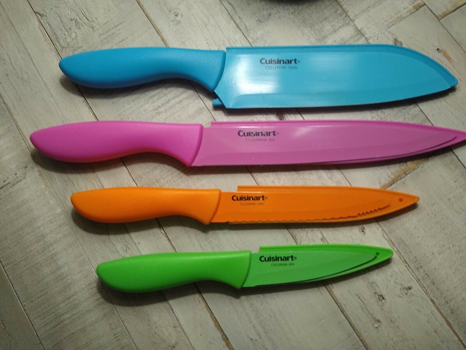 Cuisinart 8-Piece Ceramic Coated Color Knife Set with Blade Guards