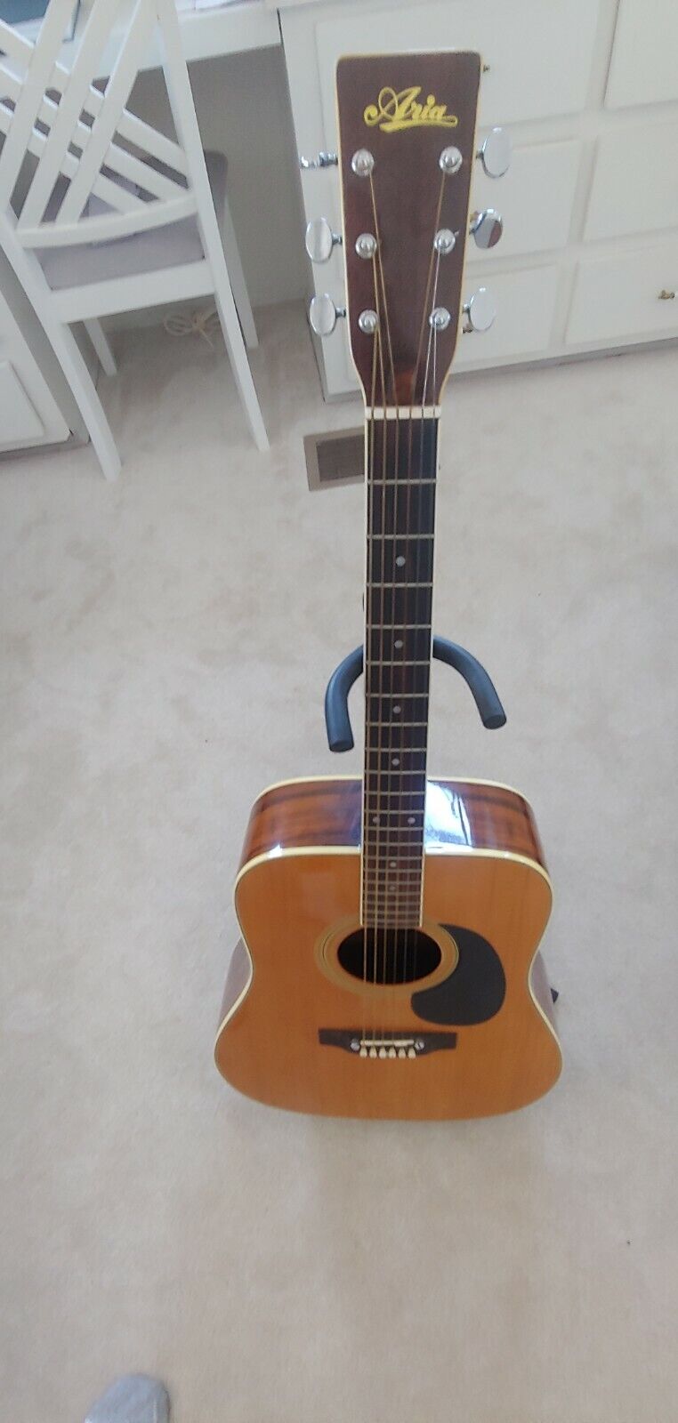 aria acoustic guitar model serial number lookup