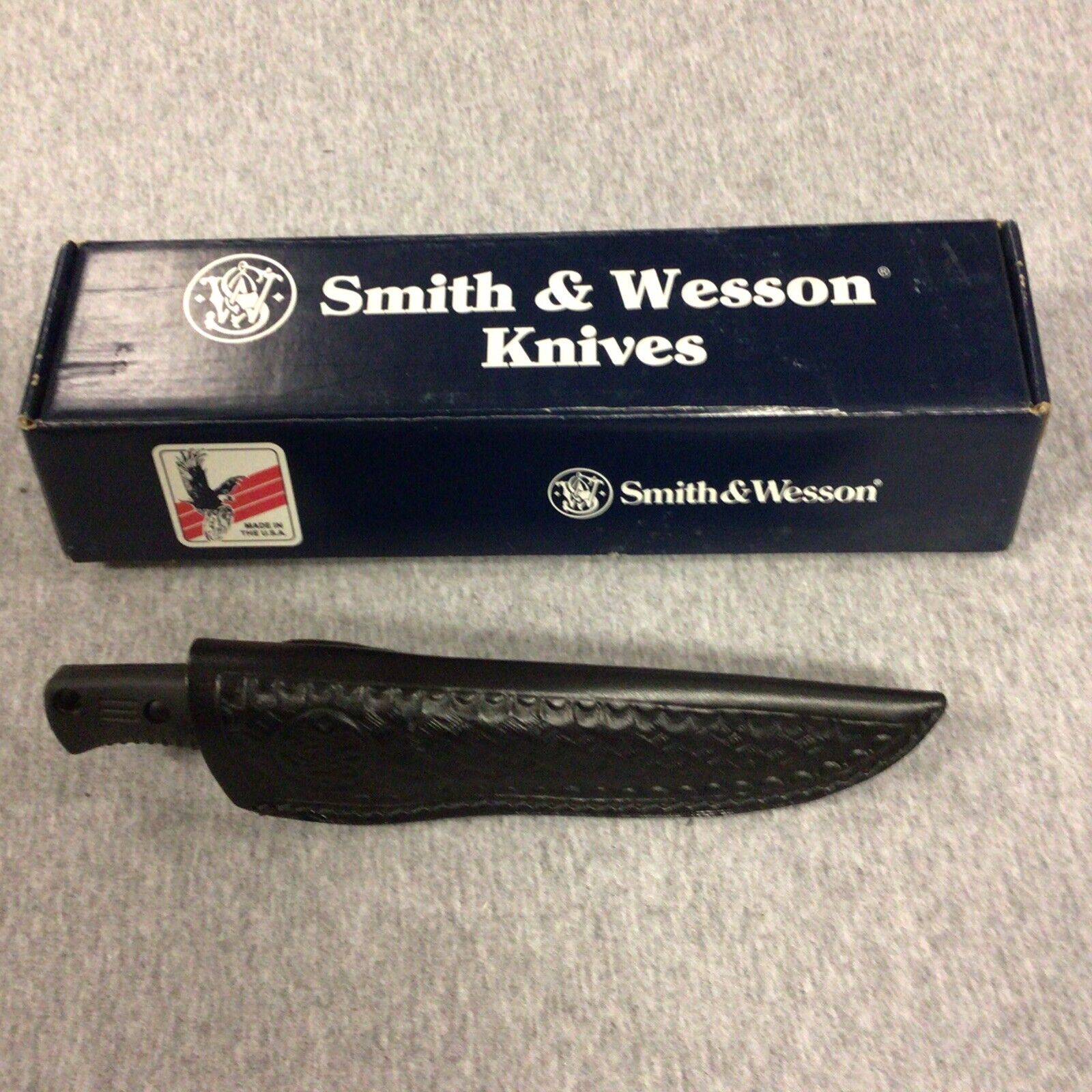 Smith & Wesson Tactical Boot Knife Hunter Skinner SW640. Made In USA SW-640
